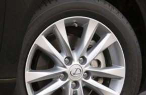 2010 Lexus ES 350 Wheels
