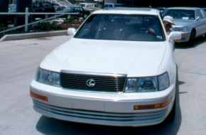 1990 - 1994 Lexus LS 400