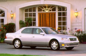 1998 - 2000 Lexus LS 400