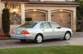 2001 - 2003 Lexus LS 430
