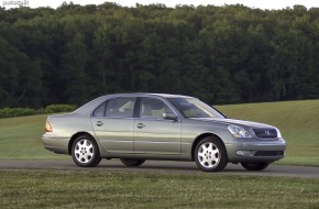 2001 - 2003 Lexus LS 430