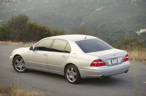 2004 - 2006 Lexus LS 430