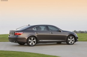 2008 - 2009 Lexus LS 600h L Pebble Beach Edition