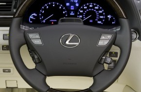 2009 Lexus LS 600h L Steering Wheel