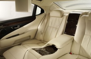 2009 Lexus LS 600h L