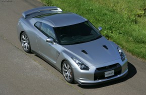 2010 Nissan GT-R