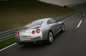 2010 Nissan GT-R