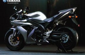 Yamaha R1