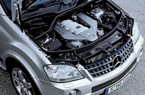 2007 Mercedes Benz ML63 AMG