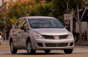2009 Nissan Versa