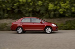 2010 Nissan Versa