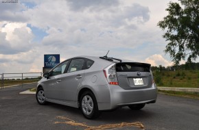 2010 Toyota Prius Review