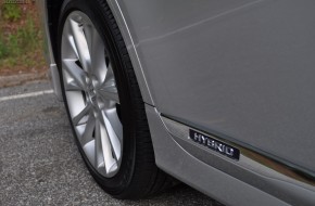 2010 Lexus HS 250h Review