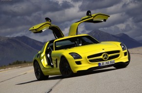 Mercedes-Benz SLS AMG E-Cell