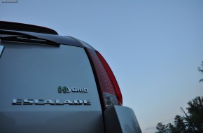 2010 Cadillac Escalade Hybrid Review