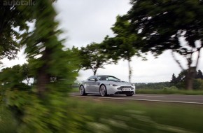 2010 Aston Martin V12 Vantage