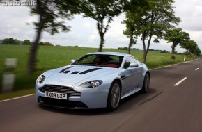 2010 Aston Martin V12 Vantage