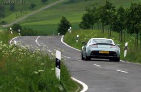 2010 Aston Martin V12 Vantage