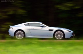 2010 Aston Martin V12 Vantage