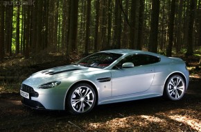 2010 Aston Martin V12 Vantage