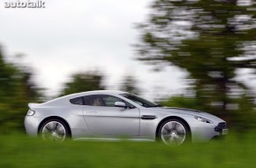 2010 Aston Martin V12 Vantage