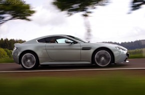 2010 Aston Martin V12 Vantage
