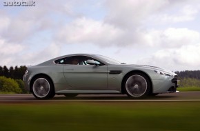 2010 Aston Martin V12 Vantage