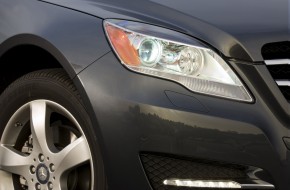 2011 Mercedes-Benz R350 4MATIC