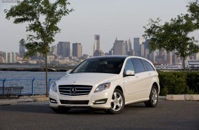 2011 Mercedes-Benz R350 BlueTEC