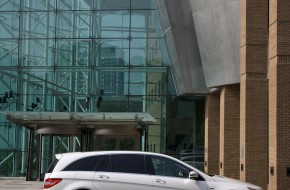 2011 Mercedes-Benz R350 BlueTEC