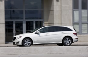 2011 Mercedes-Benz R350 BlueTEC