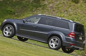 2010 Mercedes-Benz GL550