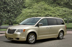 2010 Chrysler Town & Country