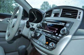 2011 Toyota Avalon Review