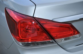 2011 Toyota Avalon Review