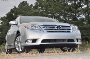 2011 Toyota Avalon Review