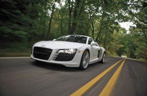 2010 Audi R8 V8