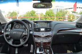 2011 Infiniti M37 Review