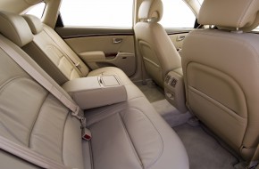 2008_Hyundai_Azera_32