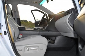 2010 Lexus RX450h Review