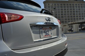 2010 Infiniti EX35 Review