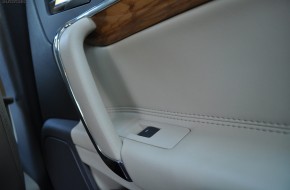 2011 Lincoln MKZ Hybrid Review