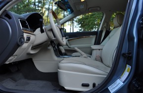 2011 Lincoln MKZ Hybrid Review