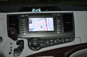 2011 Toyota Sienna Review