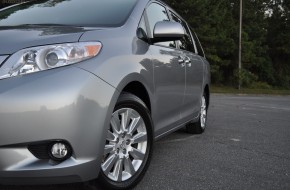 2011 Toyota Sienna Review