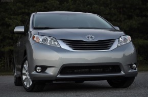 2011 Toyota Sienna Review