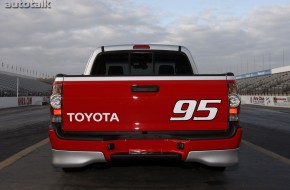 Toyota Tacoma RTR Concept
