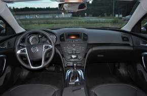 2010 Buick Regal Review