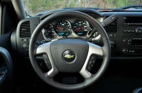 2011 Chevrolet Silverado 2500HD Review