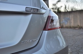 2010 Acura RL Review